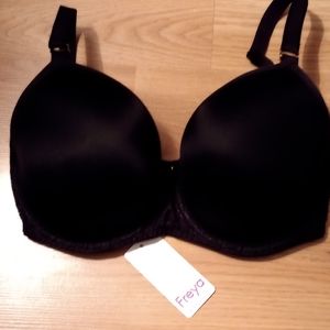Freya full coverage T-shirt everyday bra 30H